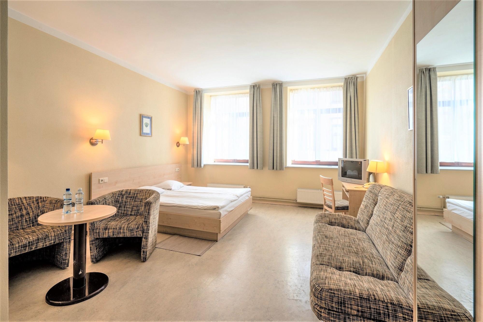 Rija Domus 3*