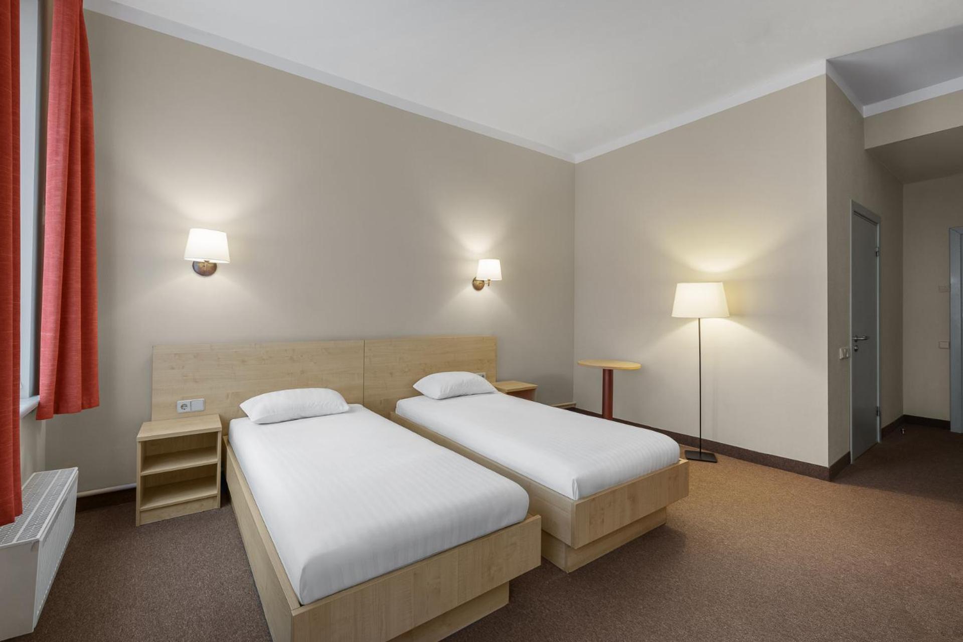 Rija Domus Hotell 3*